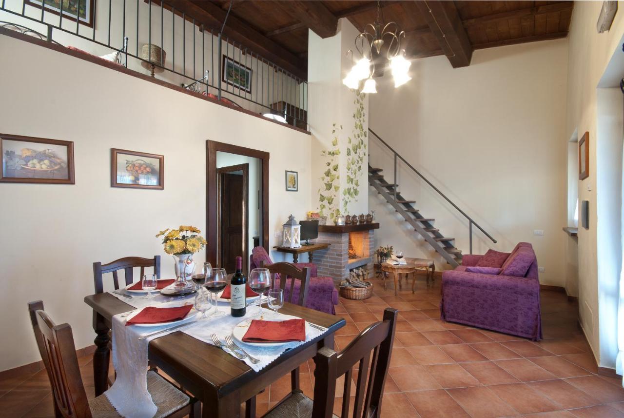 Tenuta Di Forte Sorgnano Gualdo Cattaneo Zimmer foto