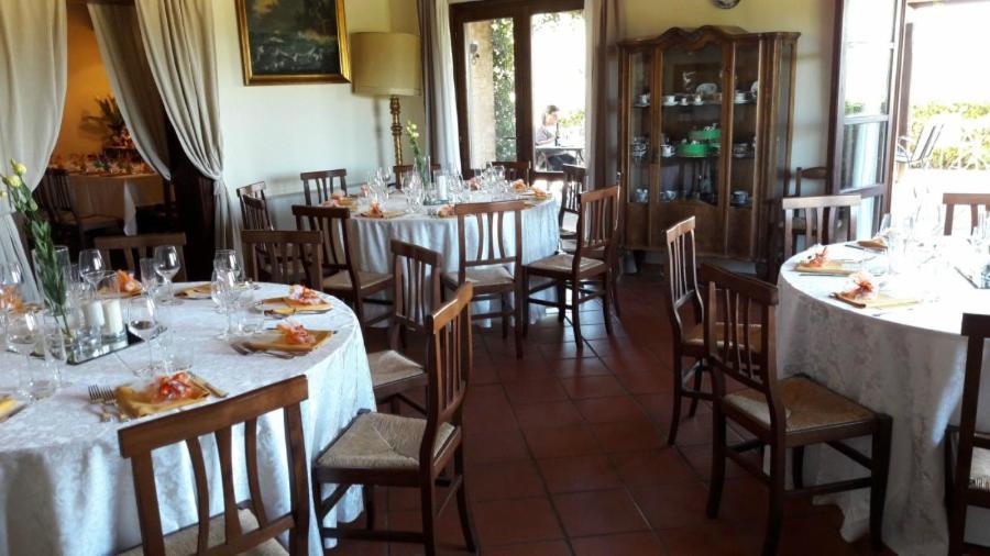 Tenuta Di Forte Sorgnano Gualdo Cattaneo Exterior foto