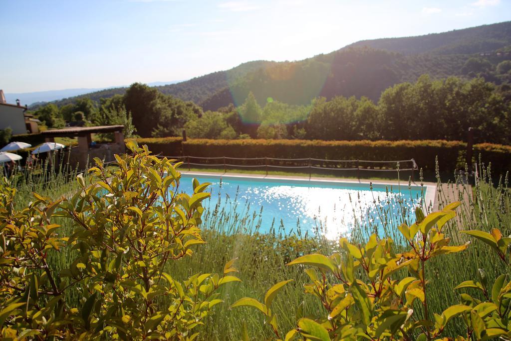 Tenuta Di Forte Sorgnano Gualdo Cattaneo Exterior foto